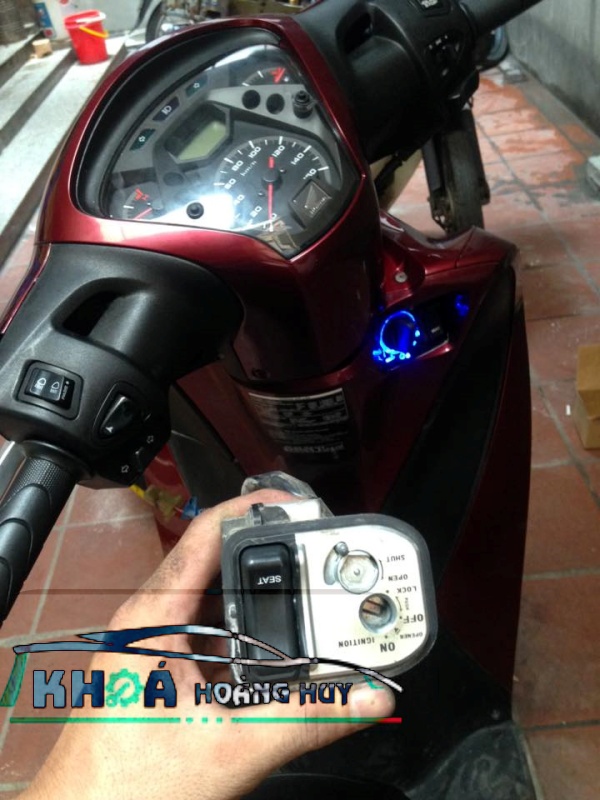 Làm thêm chìa khóa smartkey tại nhà