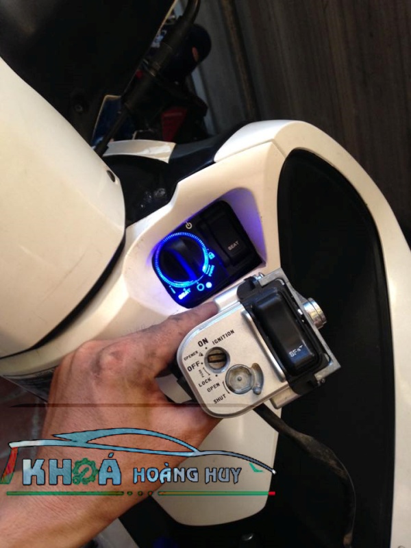 Làm thêm chìa khóa smartkey tại nhà